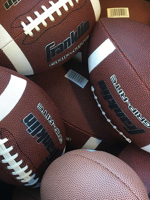 目光投向更 目光投向更