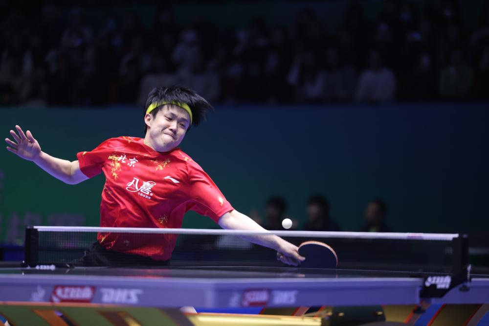 在場上全力 在場上全力